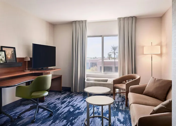 Fairfield & By Marriott Phoenix Tempe/airport Hotel