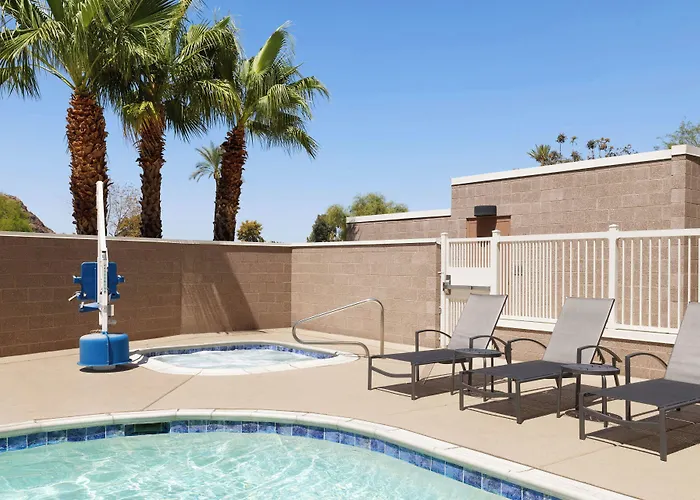 Hotel Fairfield & By Marriott Phoenix Tempe/airport Tempe
